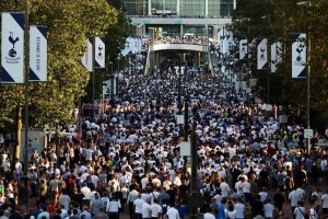 LONDON, ENGLAND - SEPTEMBER 14:  Fans arrive at the ground prior to the UEFA Champions League match between Tottenham Hotspur FC and AS Monaco FC at Wembley Stadium on September 14, 2016 in London, England.  (Photo by Clive Rose/Getty Images)