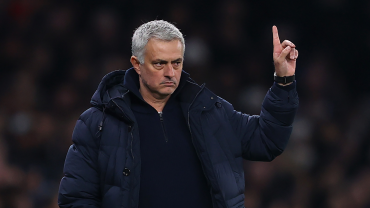 Mourinho believes it is too early to look at table