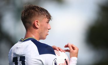 Clarke scores stunner to earn U23s a 4-3 victory over Liverpool