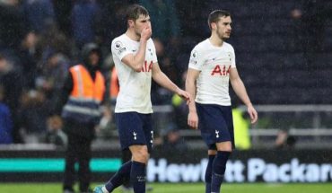 Davies admits Spurs players are hurting after string of poor results